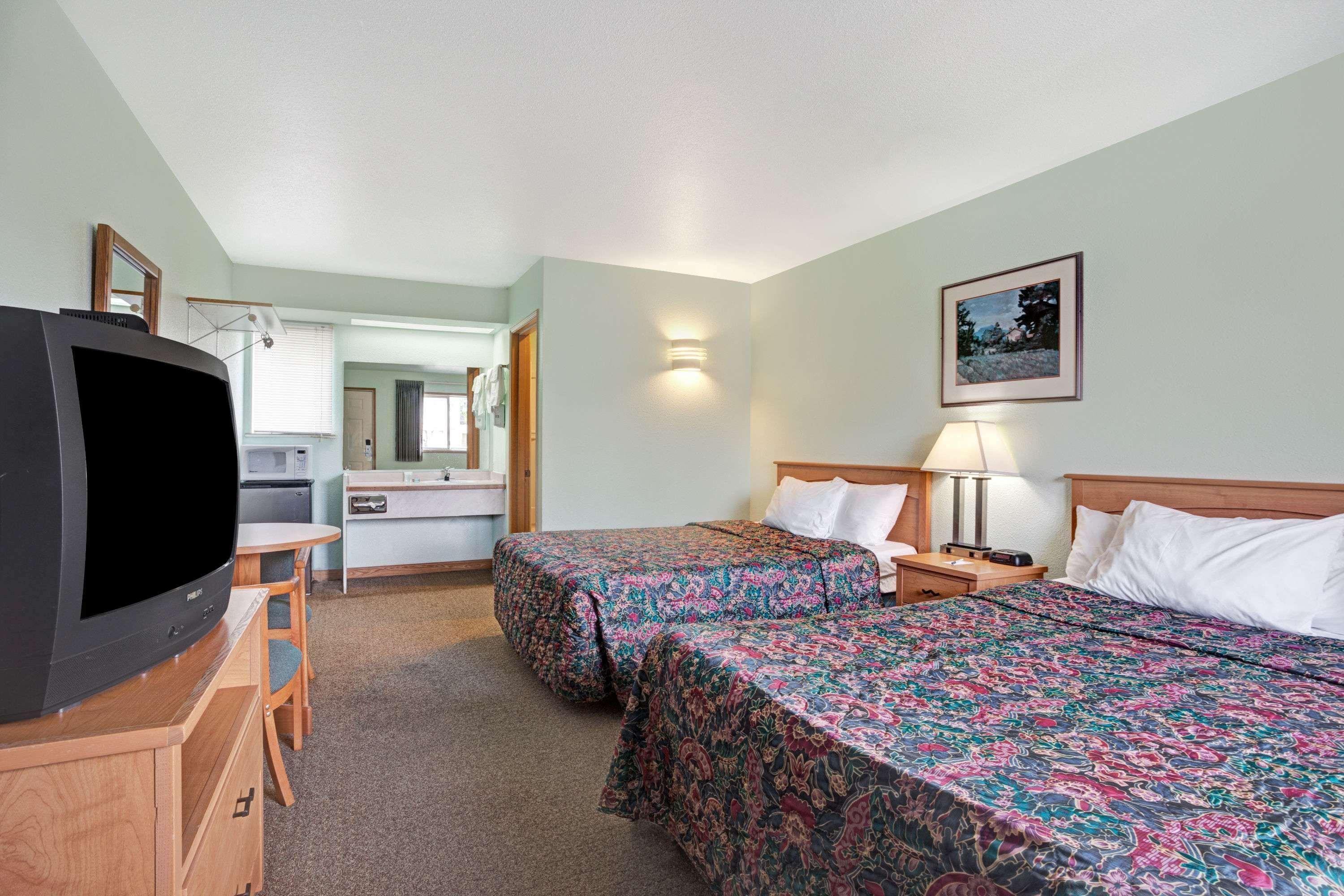 Travelodge By Wyndham Seattle North Of Downtown Esterno foto