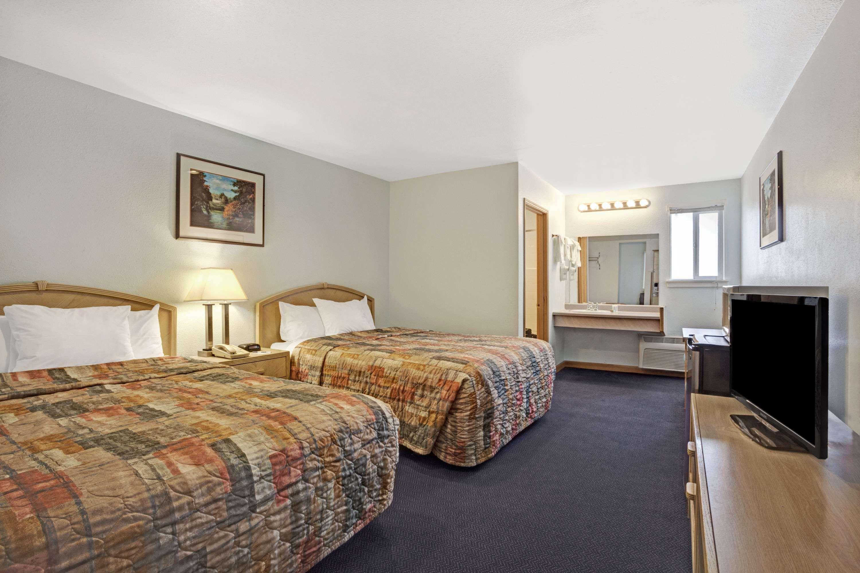 Travelodge By Wyndham Seattle North Of Downtown Esterno foto