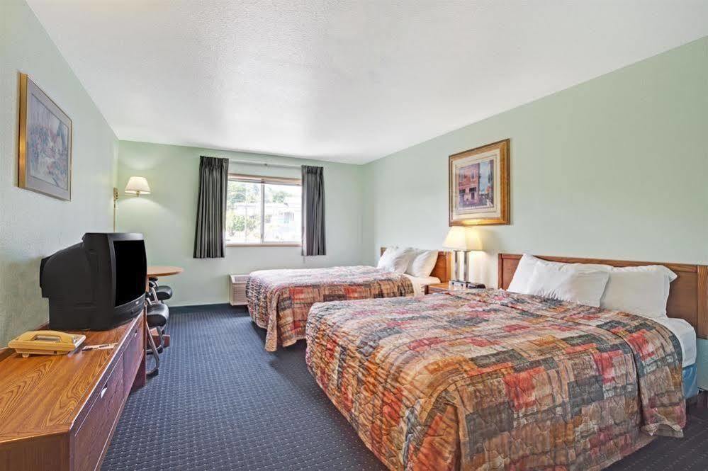 Travelodge By Wyndham Seattle North Of Downtown Esterno foto